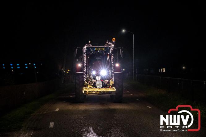 Lichtjestour Elburg in Doornspijk voortijdig gestaakt na ongeval in Nunspeet. - &copy; NWVFoto.nl