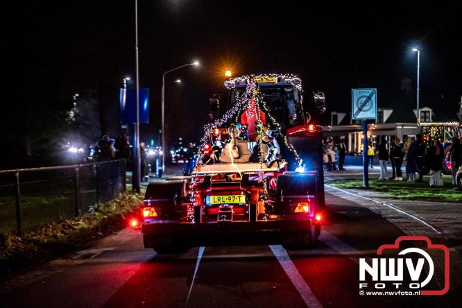 Lichtjestour Elburg in Doornspijk voortijdig gestaakt na ongeval in Nunspeet. - &copy; NWVFoto.nl