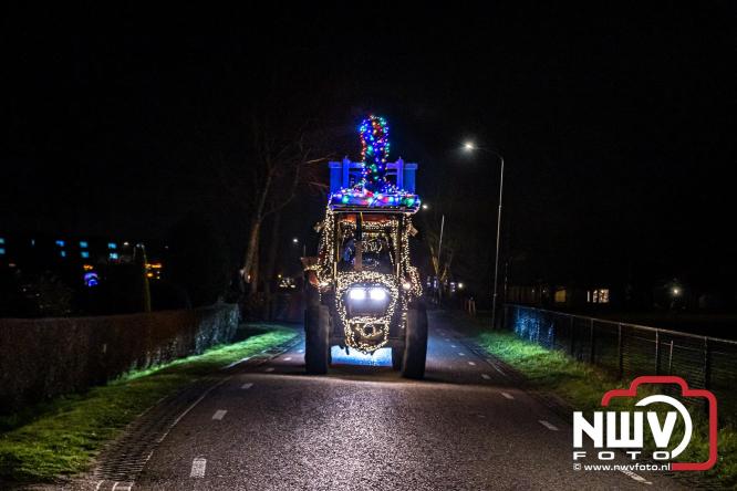Lichtjestour Elburg in Doornspijk voortijdig gestaakt na ongeval in Nunspeet. - &copy; NWVFoto.nl