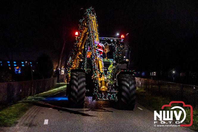 Lichtjestour Elburg in Doornspijk voortijdig gestaakt na ongeval in Nunspeet. - &copy; NWVFoto.nl