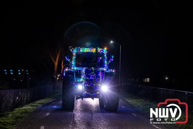 Lichtjestour Elburg in Doornspijk voortijdig gestaakt na ongeval in Nunspeet. - &copy; NWVFoto.nl