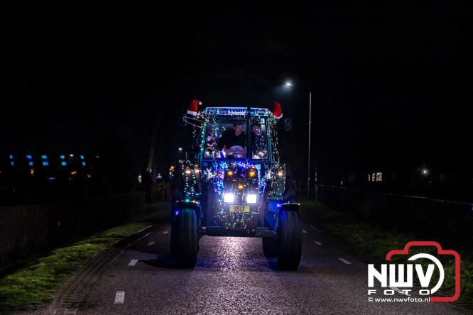 Lichtjestour Elburg in Doornspijk voortijdig gestaakt na ongeval in Nunspeet. - &copy; NWVFoto.nl