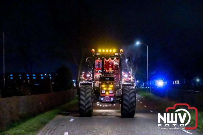 Lichtjestour Elburg in Doornspijk voortijdig gestaakt na ongeval in Nunspeet. - &copy; NWVFoto.nl