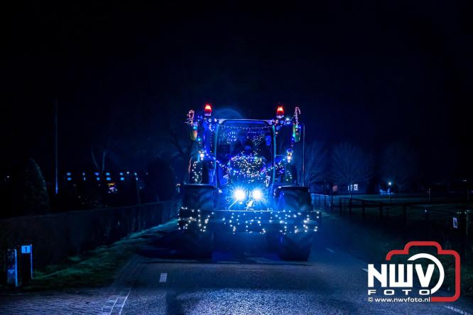 Lichtjestour Elburg in Doornspijk voortijdig gestaakt na ongeval in Nunspeet. - &copy; NWVFoto.nl