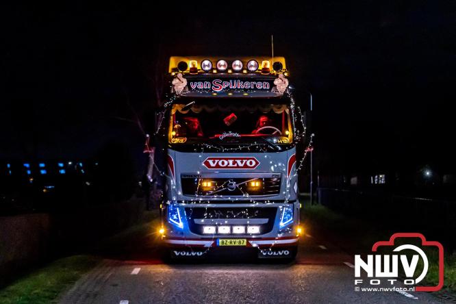 Lichtjestour Elburg in Doornspijk voortijdig gestaakt na ongeval in Nunspeet. - &copy; NWVFoto.nl