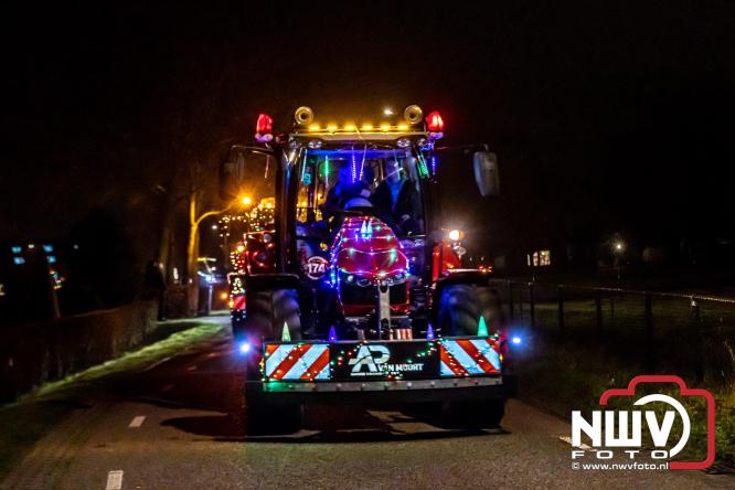 Lichtjestour Elburg in Doornspijk voortijdig gestaakt na ongeval in Nunspeet. - &copy; NWVFoto.nl