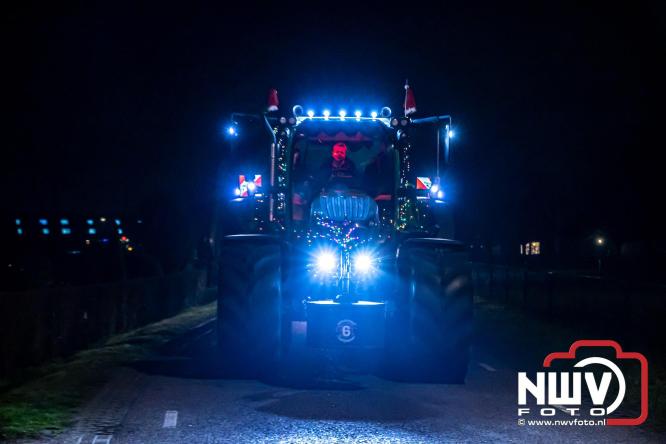 Lichtjestour Elburg in Doornspijk voortijdig gestaakt na ongeval in Nunspeet. - &copy; NWVFoto.nl