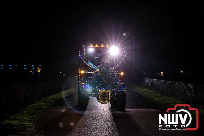 Lichtjestour Elburg in Doornspijk voortijdig gestaakt na ongeval in Nunspeet. - &copy; NWVFoto.nl