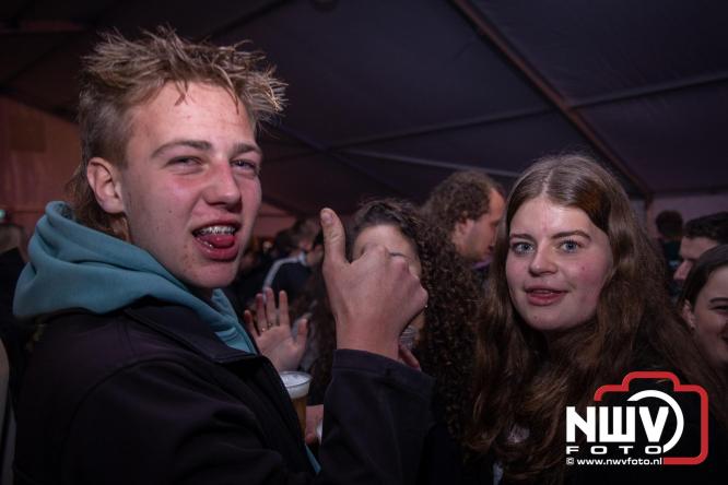  Karbiretfeest XXL Elburg opnieuw supergezellig. - &copy; NWVFoto.nl