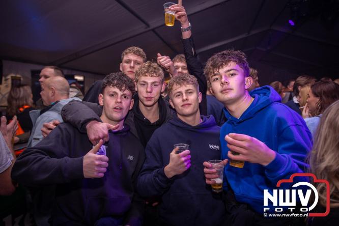  Karbiretfeest XXL Elburg opnieuw supergezellig. - &copy; NWVFoto.nl