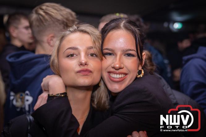  Karbiretfeest XXL Elburg opnieuw supergezellig. - &copy; NWVFoto.nl