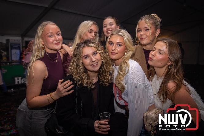 Karbiretfeest XXL Elburg opnieuw supergezellig. - &copy; NWVFoto.nl