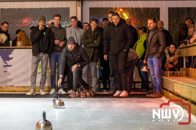 Winterfestijn Oldebroek sluit knallend af met spectaculaire Fluitketel Curlingwedstrijd met als winnaar De Knooierds. - &copy; NWVFoto.nl
