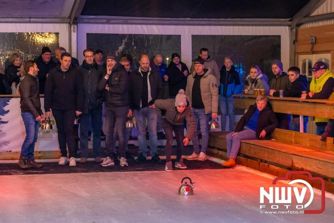 Winterfestijn Oldebroek sluit knallend af met spectaculaire Fluitketel Curlingwedstrijd met als winnaar De Knooierds. - &copy; NWVFoto.nl