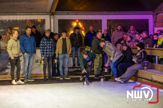 Winterfestijn Oldebroek sluit knallend af met spectaculaire Fluitketel Curlingwedstrijd met als winnaar De Knooierds. - &copy; NWVFoto.nl