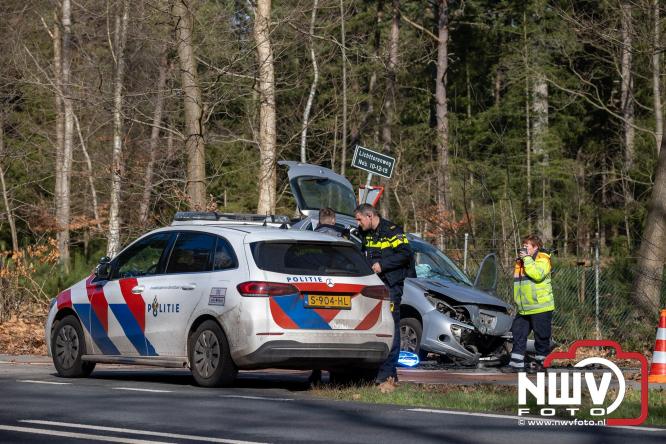 Bestuurder aangehouden na eenzijdig ongeval op Elburgerweg N309 hmp 44.6 Epe. - &copy; NWVFoto.nl