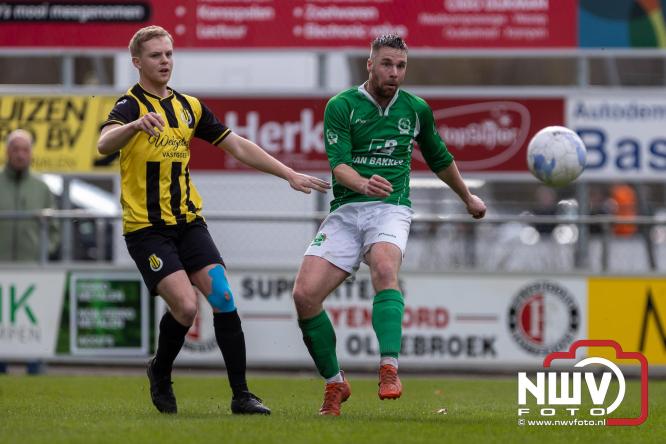 Owios behoud de eerste plaats in de 3 klasse N door de 3-0 overwinning thuis tegen vv Heerde. - &copy; NWVFoto.nl