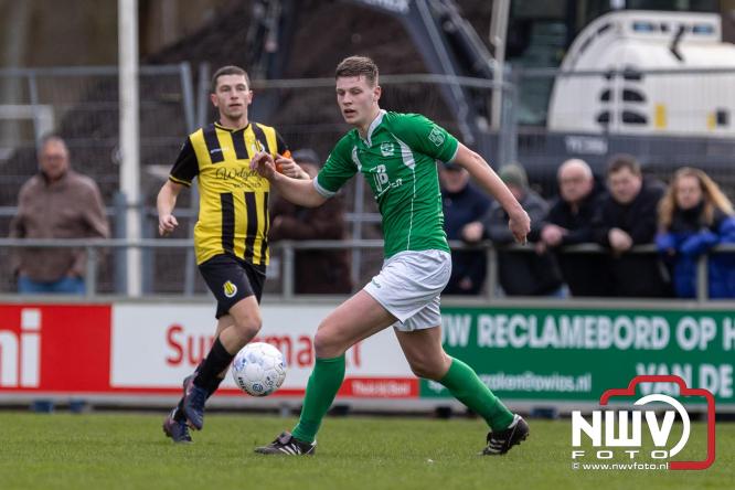 Owios behoud de eerste plaats in de 3 klasse N door de 3-0 overwinning thuis tegen vv Heerde. - &copy; NWVFoto.nl