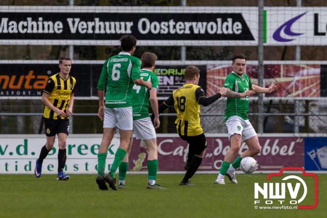 Owios behoud de eerste plaats in de 3 klasse N door de 3-0 overwinning thuis tegen vv Heerde. - &copy; NWVFoto.nl