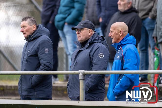 Owios behoud de eerste plaats in de 3 klasse N door de 3-0 overwinning thuis tegen vv Heerde. - &copy; NWVFoto.nl
