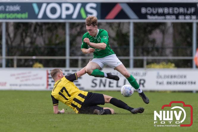 Owios behoud de eerste plaats in de 3 klasse N door de 3-0 overwinning thuis tegen vv Heerde. - &copy; NWVFoto.nl