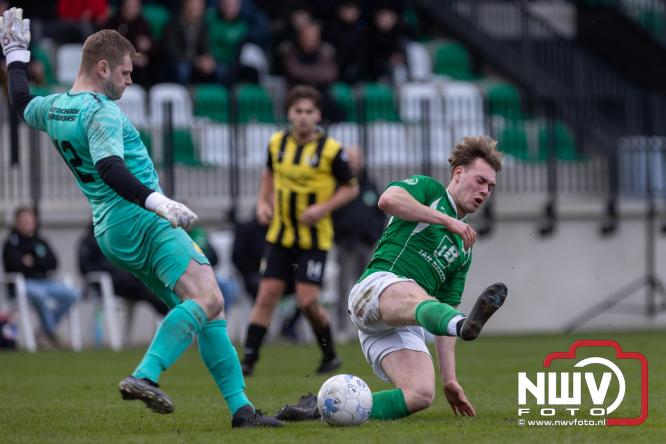 Owios behoud de eerste plaats in de 3 klasse N door de 3-0 overwinning thuis tegen vv Heerde. - &copy; NWVFoto.nl