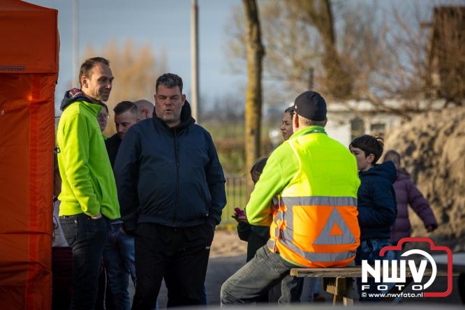 Paasvuur in Oosterwolde GLD trekt veel bezoekers uit de regio  - &copy; NWVFoto.nl