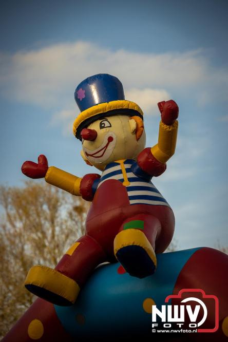 Paasvuur in Oosterwolde GLD trekt veel bezoekers uit de regio  - &copy; NWVFoto.nl