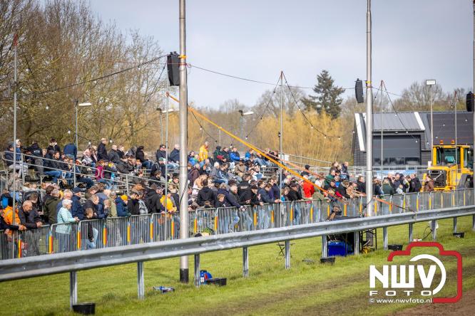 NTTO Tractorpulling, samen met de STVO oldtimerdag en markt bij loonbedrijf van de Put zorgen voor veelzijdige zaterdag vol spektakel. - &copy; NWVFoto.nl