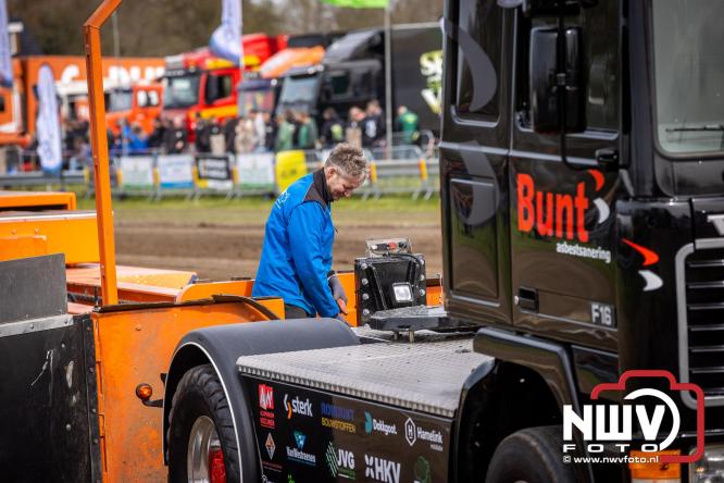NTTO Tractorpulling, samen met de STVO oldtimerdag en markt bij loonbedrijf van de Put zorgen voor veelzijdige zaterdag vol spektakel. - &copy; NWVFoto.nl
