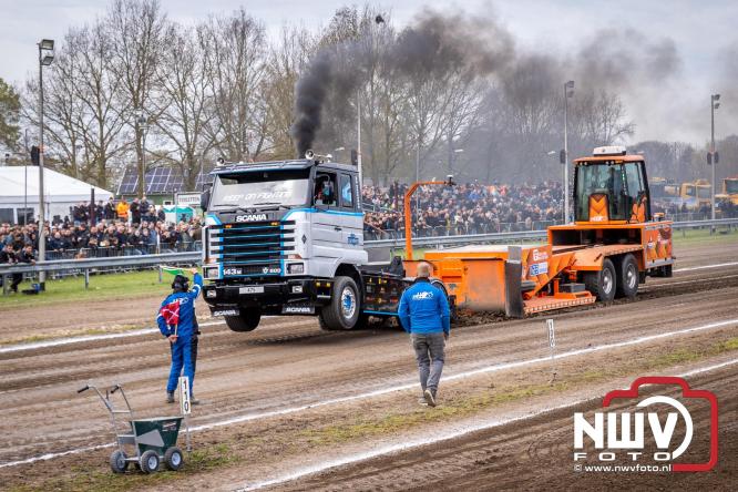 NTTO Tractorpulling, samen met de STVO oldtimerdag en markt bij loonbedrijf van de Put zorgen voor veelzijdige zaterdag vol spektakel. - &copy; NWVFoto.nl