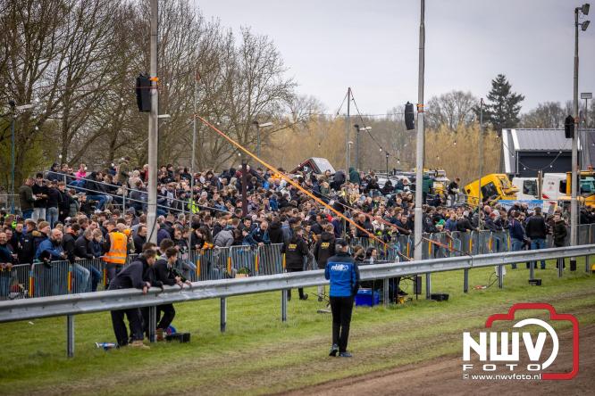 NTTO Tractorpulling, samen met de STVO oldtimerdag en markt bij loonbedrijf van de Put zorgen voor veelzijdige zaterdag vol spektakel. - &copy; NWVFoto.nl