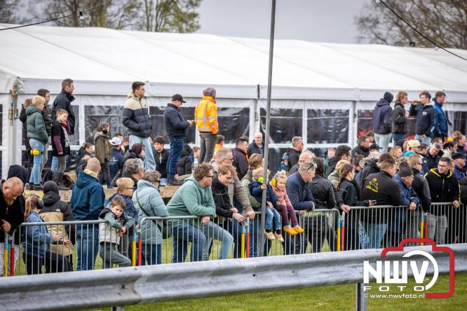 NTTO Tractorpulling, samen met de STVO oldtimerdag en markt bij loonbedrijf van de Put zorgen voor veelzijdige zaterdag vol spektakel. - &copy; NWVFoto.nl