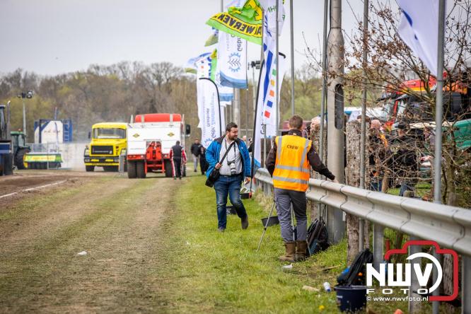 NTTO Tractorpulling, samen met de STVO oldtimerdag en markt bij loonbedrijf van de Put zorgen voor veelzijdige zaterdag vol spektakel. - &copy; NWVFoto.nl