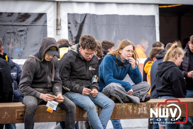 NTTO Tractorpulling, samen met de STVO oldtimerdag en markt bij loonbedrijf van de Put zorgen voor veelzijdige zaterdag vol spektakel. - &copy; NWVFoto.nl