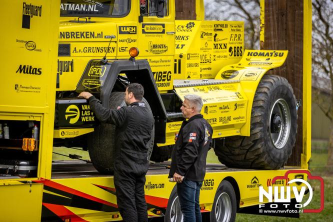 NTTO Tractorpulling, samen met de STVO oldtimerdag en markt bij loonbedrijf van de Put zorgen voor veelzijdige zaterdag vol spektakel. - &copy; NWVFoto.nl