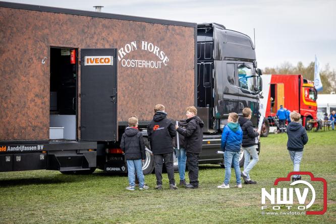 NTTO Tractorpulling, samen met de STVO oldtimerdag en markt bij loonbedrijf van de Put zorgen voor veelzijdige zaterdag vol spektakel. - &copy; NWVFoto.nl