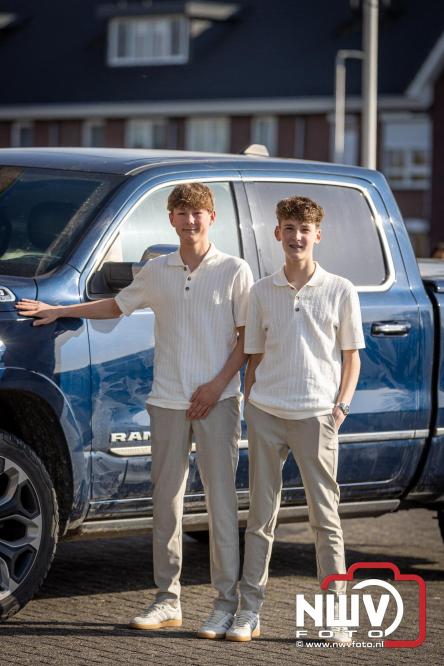Spectaculaire aankomst en stijlvolle avond tijdens Gala Nuborgh College Oostenlicht 2026 - &copy; NWVFoto.nl
