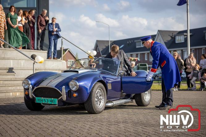 Spectaculaire aankomst en stijlvolle avond tijdens Gala Nuborgh College Oostenlicht 2026 - &copy; NWVFoto.nl