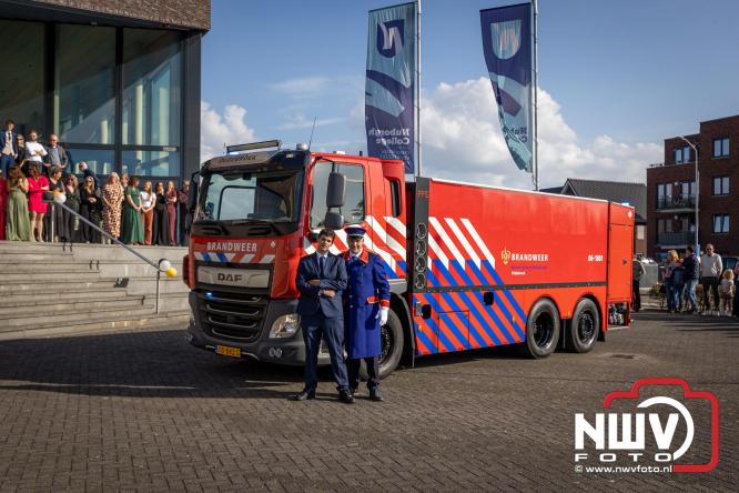 Spectaculaire aankomst en stijlvolle avond tijdens Gala Nuborgh College Oostenlicht 2026 - &copy; NWVFoto.nl
