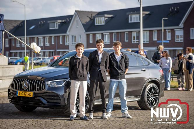 Spectaculaire aankomst en stijlvolle avond tijdens Gala Nuborgh College Oostenlicht 2026 - &copy; NWVFoto.nl