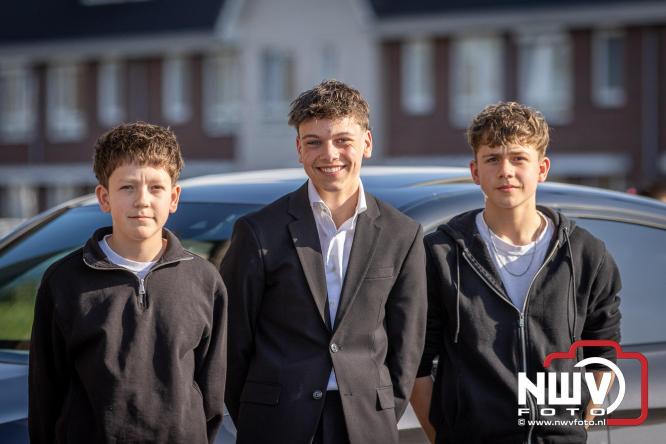 Spectaculaire aankomst en stijlvolle avond tijdens Gala Nuborgh College Oostenlicht 2026 - &copy; NWVFoto.nl