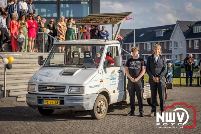Spectaculaire aankomst en stijlvolle avond tijdens Gala Nuborgh College Oostenlicht 2026 - &copy; NWVFoto.nl