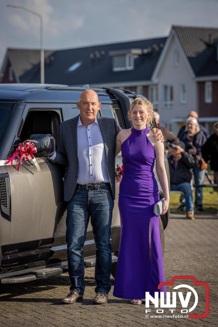 Spectaculaire aankomst en stijlvolle avond tijdens Gala Nuborgh College Oostenlicht 2026 - &copy; NWVFoto.nl