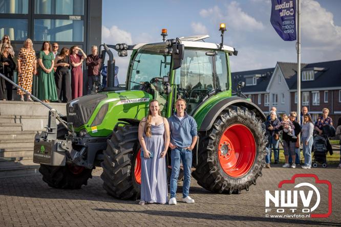 Spectaculaire aankomst en stijlvolle avond tijdens Gala Nuborgh College Oostenlicht 2026 - &copy; NWVFoto.nl