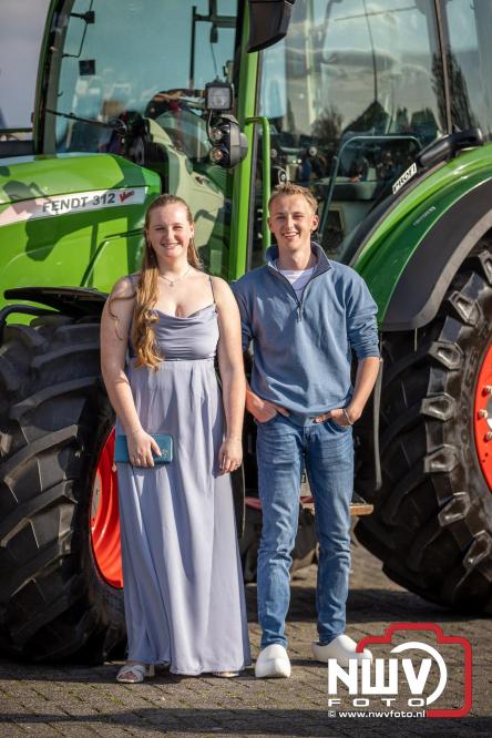 Spectaculaire aankomst en stijlvolle avond tijdens Gala Nuborgh College Oostenlicht 2026 - &copy; NWVFoto.nl