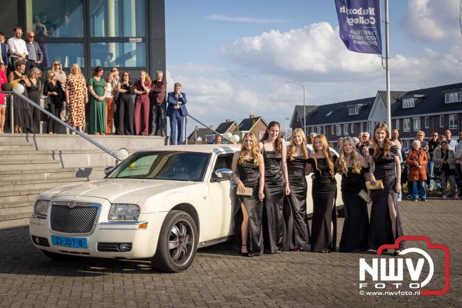 Spectaculaire aankomst en stijlvolle avond tijdens Gala Nuborgh College Oostenlicht 2026 - &copy; NWVFoto.nl