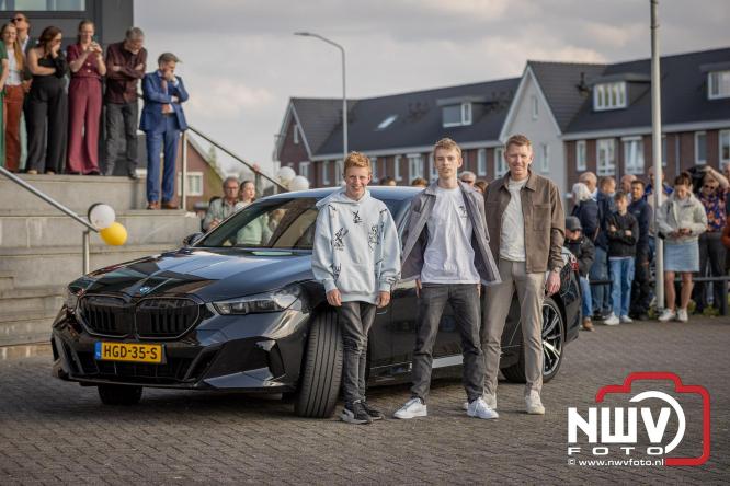 Spectaculaire aankomst en stijlvolle avond tijdens Gala Nuborgh College Oostenlicht 2026 - &copy; NWVFoto.nl
