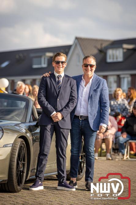 Spectaculaire aankomst en stijlvolle avond tijdens Gala Nuborgh College Oostenlicht 2026 - &copy; NWVFoto.nl