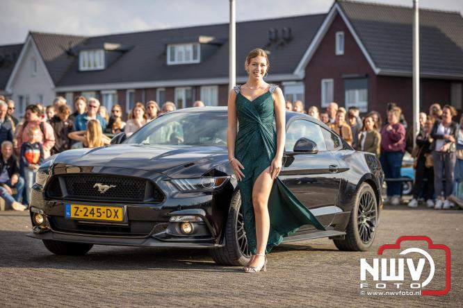 Spectaculaire aankomst en stijlvolle avond tijdens Gala Nuborgh College Oostenlicht 2026 - &copy; NWVFoto.nl
